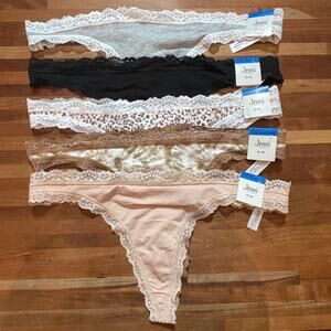 Jenni Women's Lace-Trim Thong panty pack of 5 XL